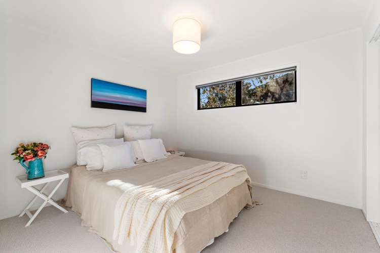 13 Harbour View Road Point Wells_10