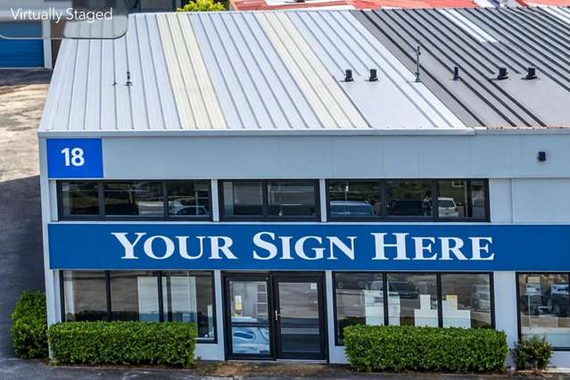 HIGH-PROFILE SHOWROOM / WAREHOUSE – NEW LYNN