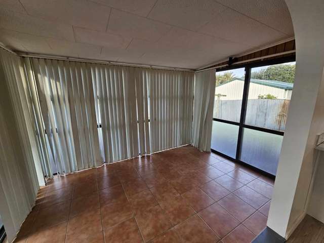  18 Ashton Terrace Castlecliff_3