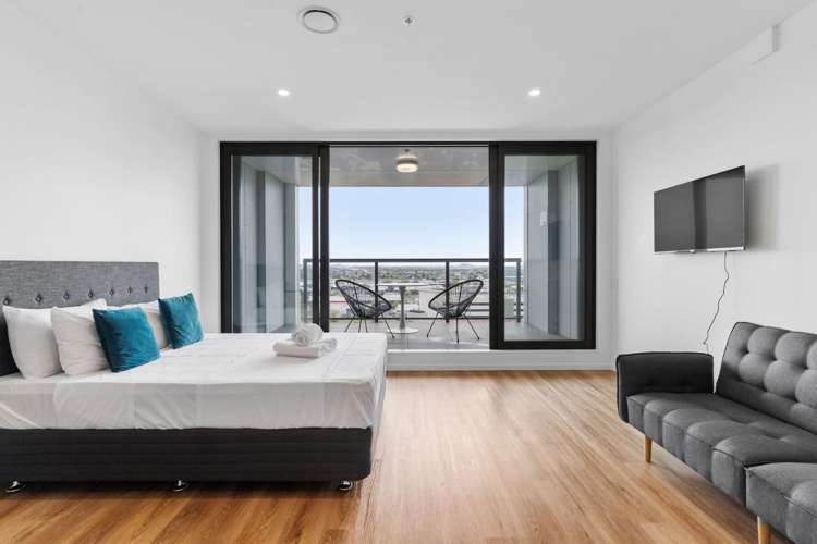 17 Putney Way 10685_1