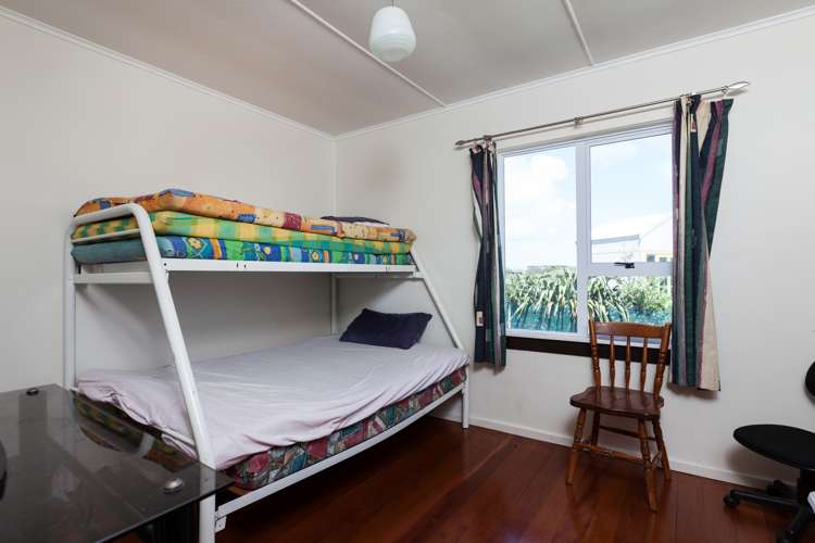 30 Anglers Avenue Warea_16