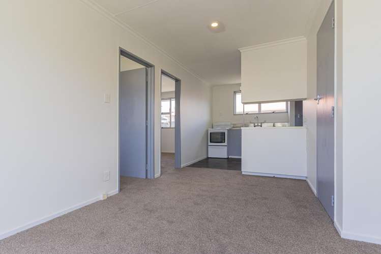 3/135 Ferguson Street West End_3