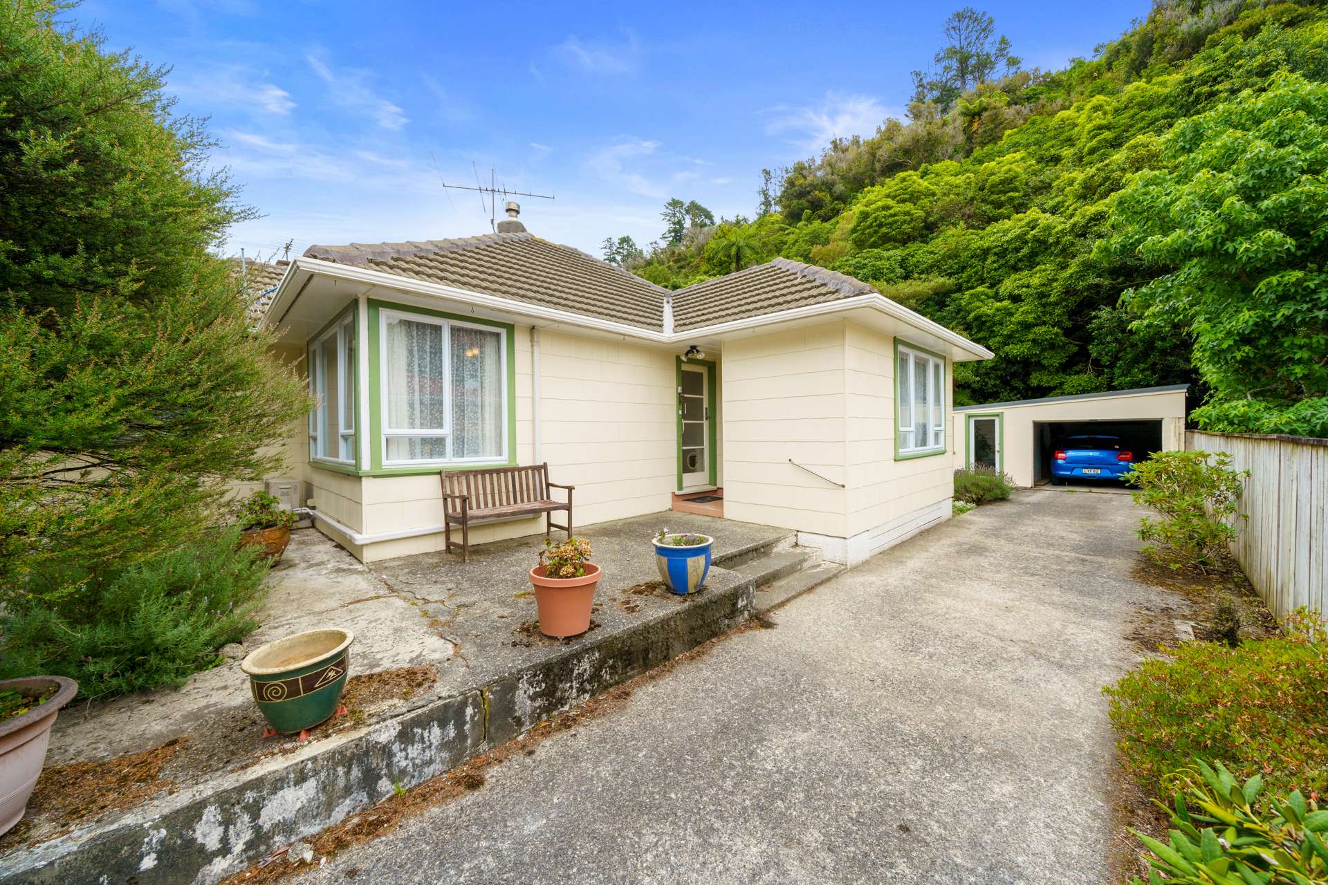 28 Sunny Grove Wainuiomata_0