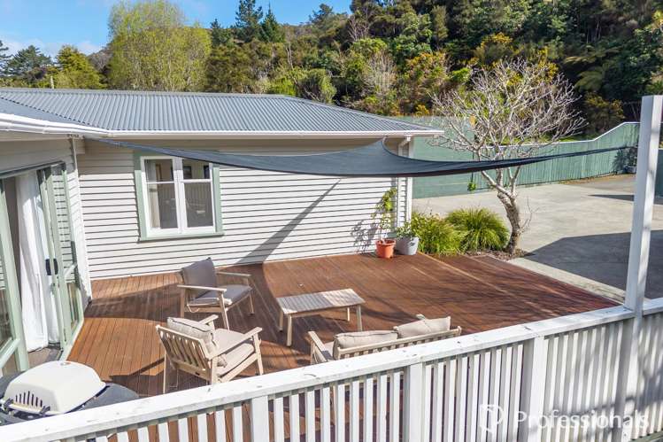 143 Wellington Road Wainuiomata_21