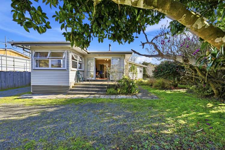 71 Awaroa Road Helensville_17