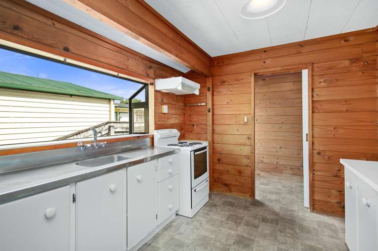 52A Cambridge Terrace Waiwhetu_6