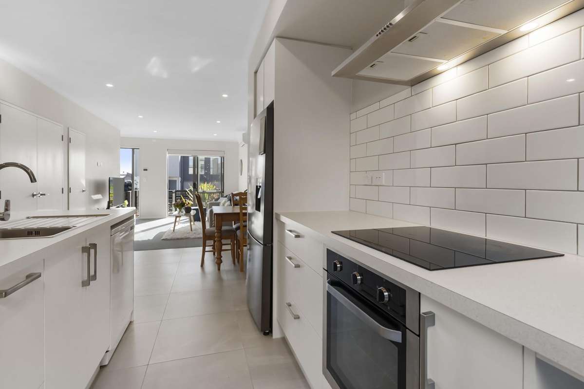 12 Tarakoi Road_5