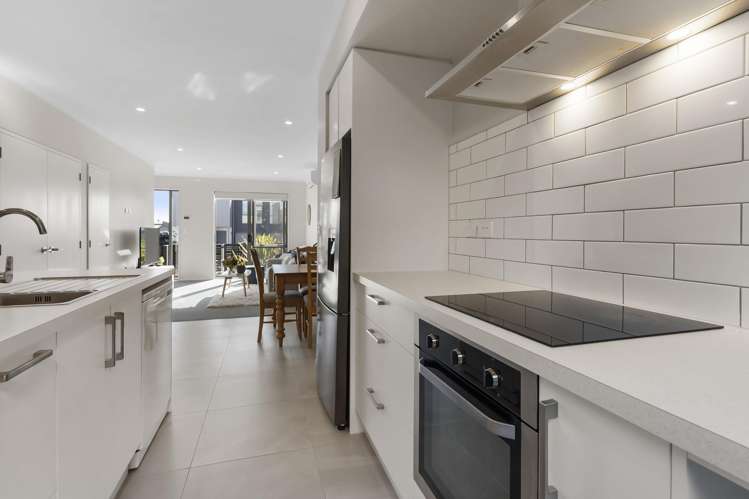 12 Tarakoi Road Hobsonville_9