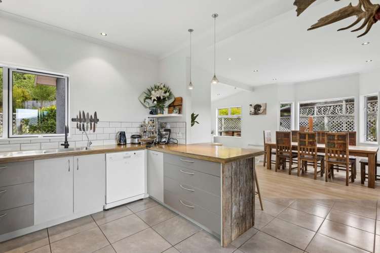 152 Doctors Point Road Waitati_7