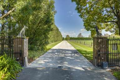 144 Longlands Road_2