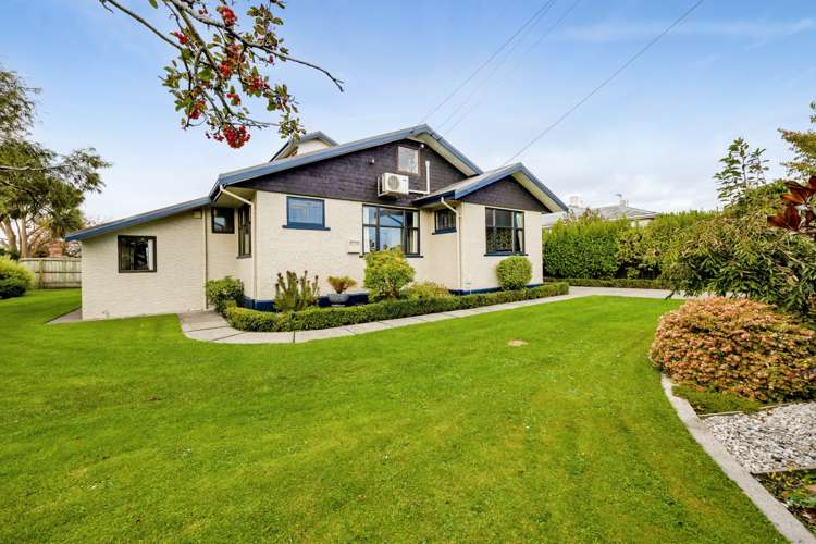 6 Egmont Street Hawera_1