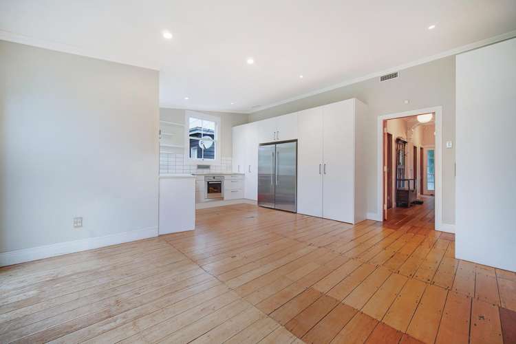 13 Essex Road 1728_3