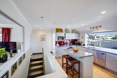 14/182 Charles Street_3