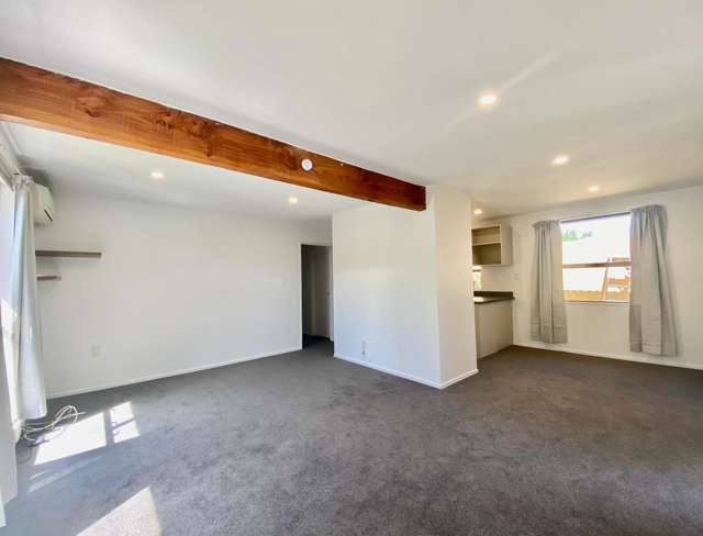 16 Woodham Courts Linwood_4