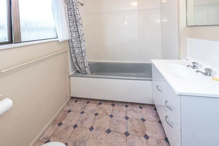 2b Roberts Avenue Aramoho_9