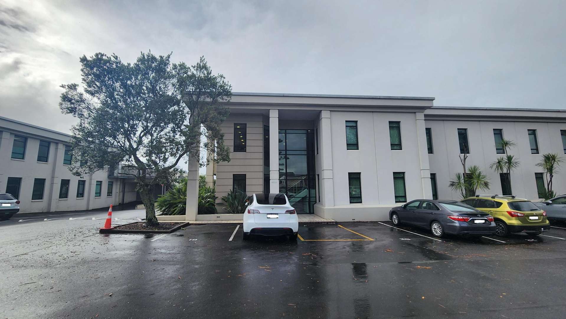 Ground Floor/637 Rosebank Road Avondale_0