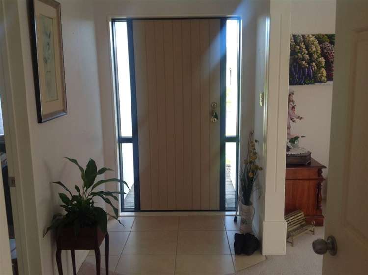 11 Redcastle Drive East Tamaki_1