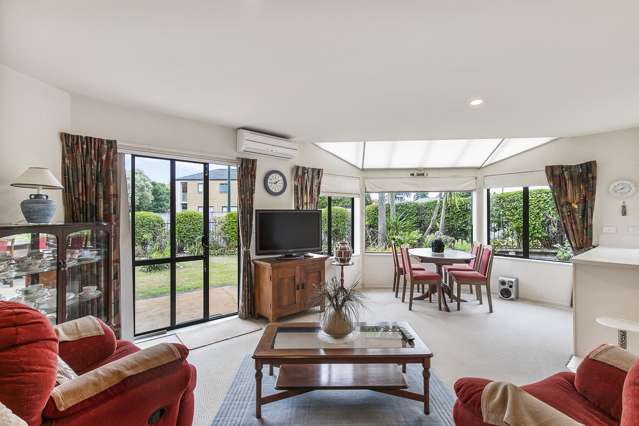 34/169 Sturges Road Henderson_4