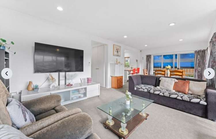 2/11 Marr Road Manurewa_0