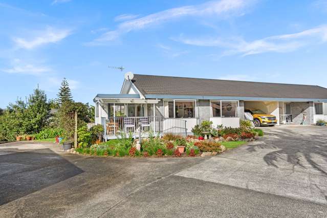 Sunny, Spacious, Secure and Easy Living!