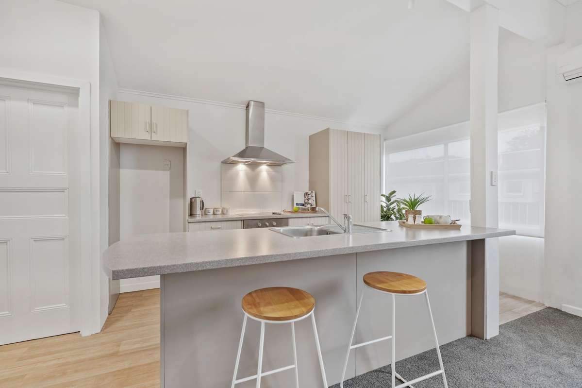10 Armstrong Avenue_3
