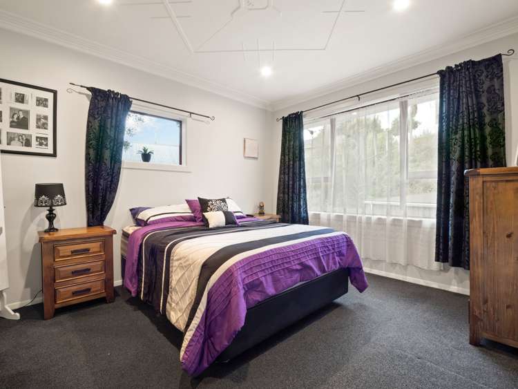 51 Sidey Street Calton Hill_8