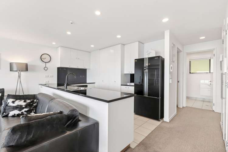 11/309 Wakefield Quay Stepneyville_4