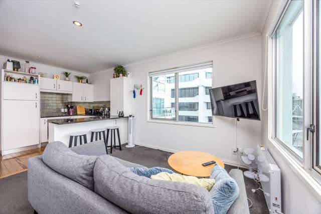 13/137 Quay Street Auckland Central_3