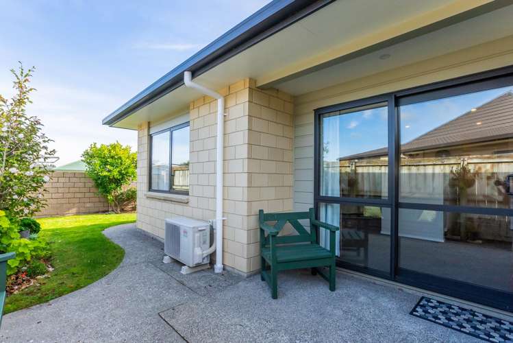 5/3 Georgia Grove Paraparaumu_17