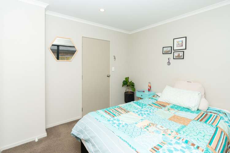 32 Nielsen Gardens Rototuna_15