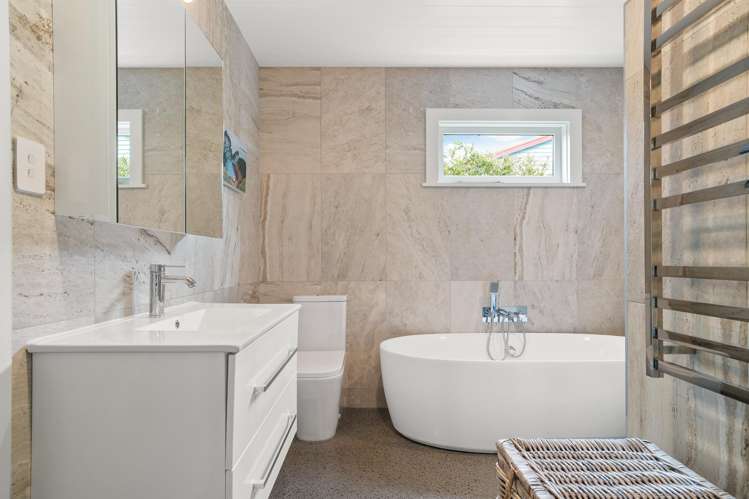 218B Leander Road Whangamata_12