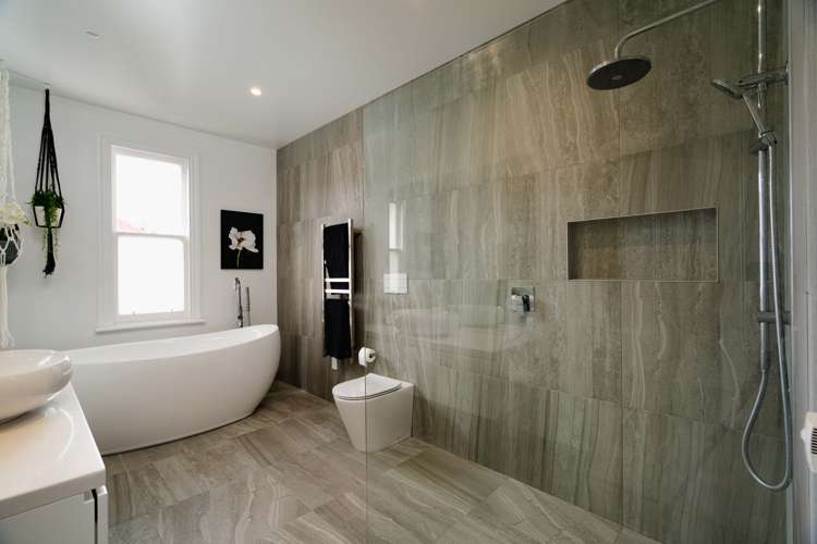 8 Gresham Street Tainui_12