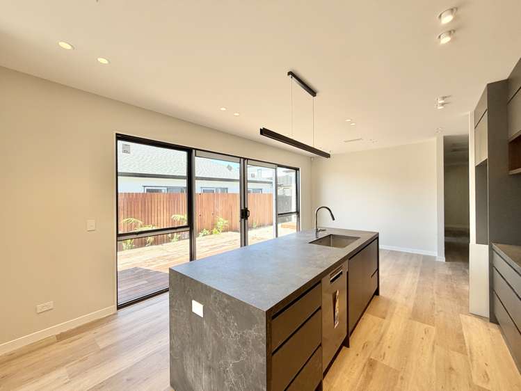 31 Tukutata Crescent Milldale_6