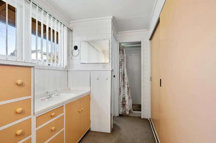 32 Matipo Avenue 11068_7