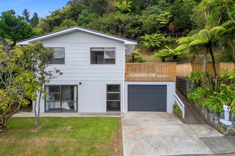 8 Bogle Grove Stokes Valley_2