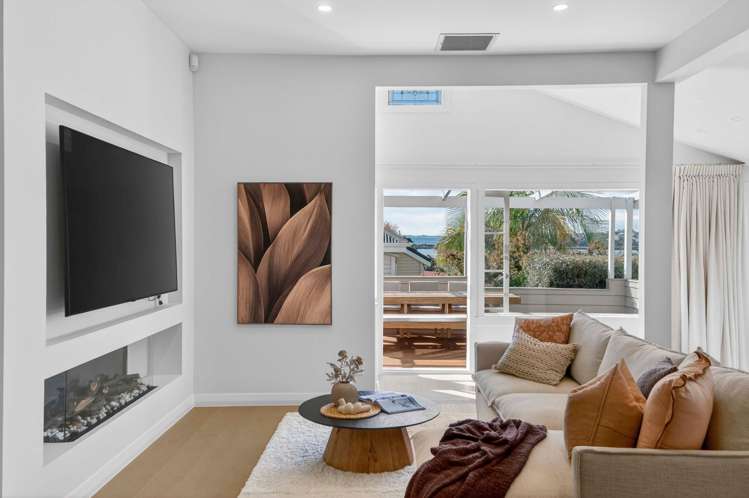 131 Bassett Road_3