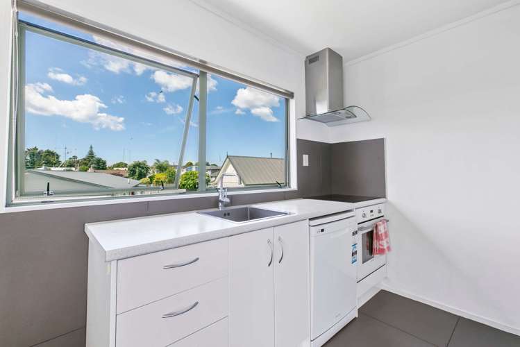 204b Range Road Papamoa_6