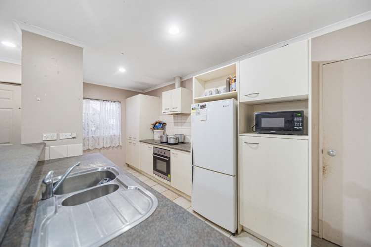 1 Ashmere Lane Manurewa_6