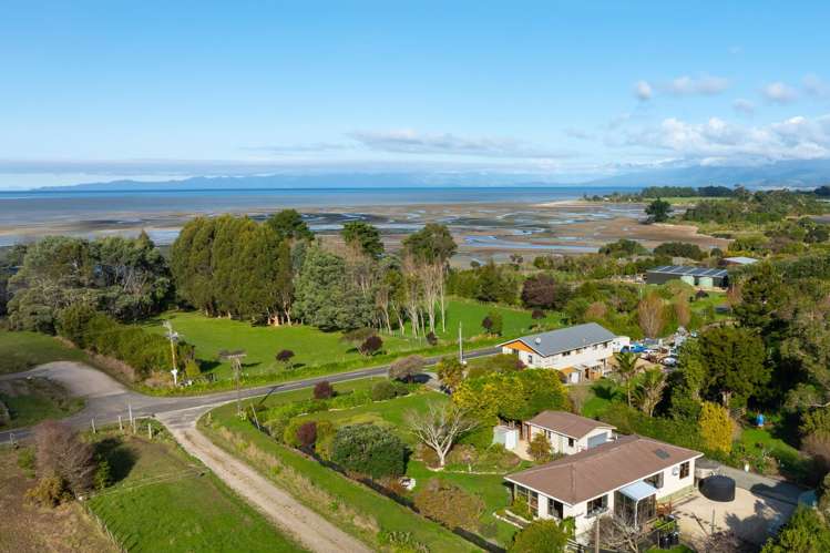 1325 Collingwood-puponga Main Road Pakawau_8