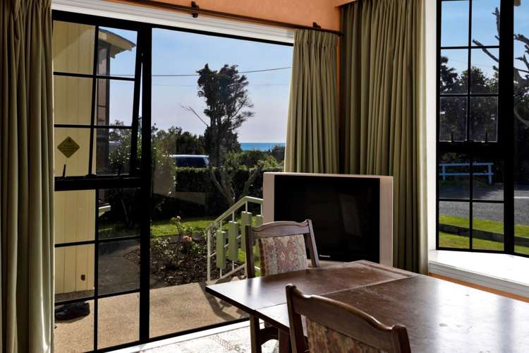 17 Hoyle Place New Plymouth Central_25