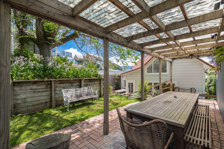 210 Oriental Parade Oriental Bay_33