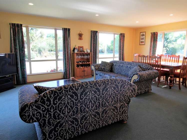 1199 Telegraph Road Darfield_3