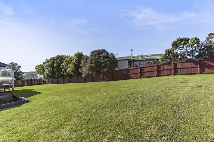 4 Mataura Place Clover Park_15