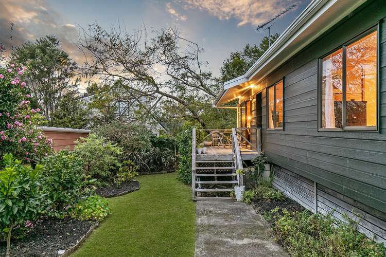 42 Withers Road Glen Eden_14