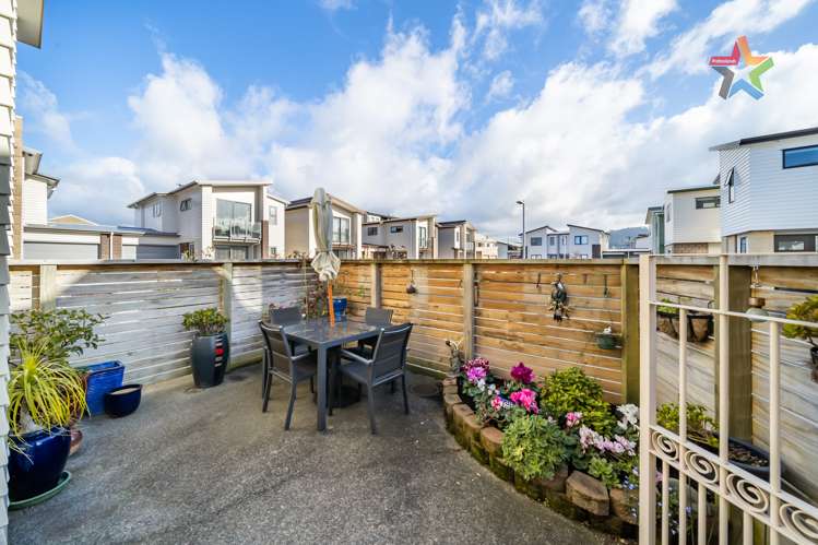 23 Latimer Way Petone_14