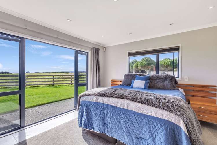 16 Urenui Beach Road Urenui_14