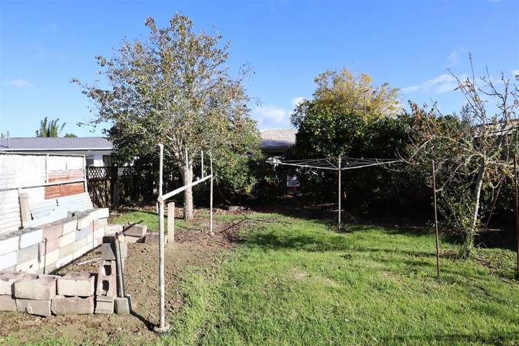 52 Ewing Road Riverside_6