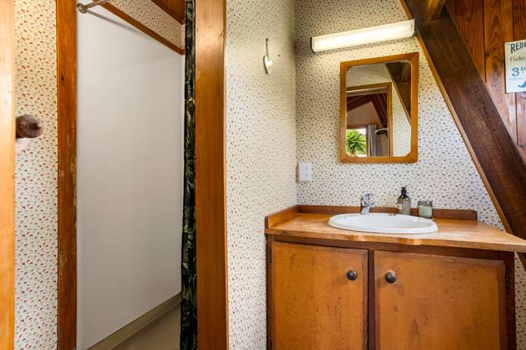 307 Linton Crescent Whangamata_11