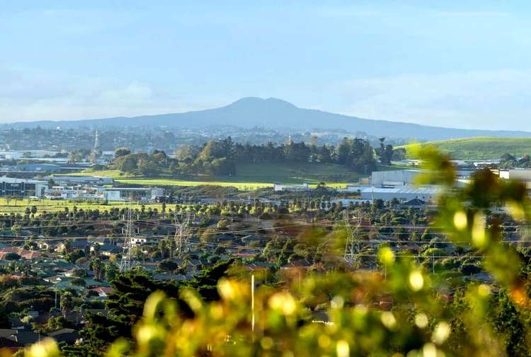 21 Timo Way Flat Bush_17