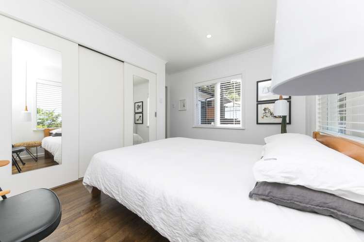 86 Takahe Road Titirangi_11